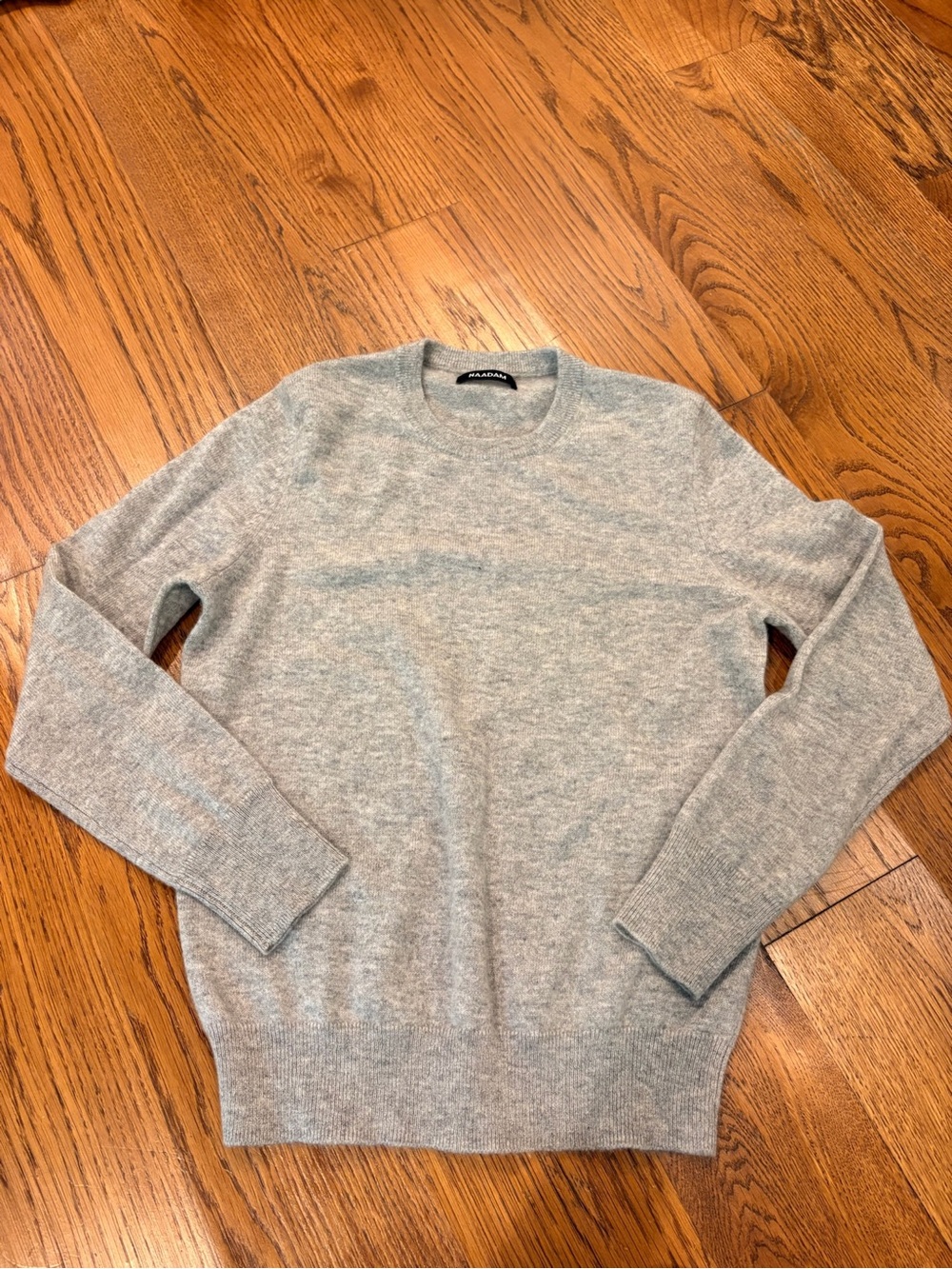 NAADAM Women's Light Gray Cashmere Sweater